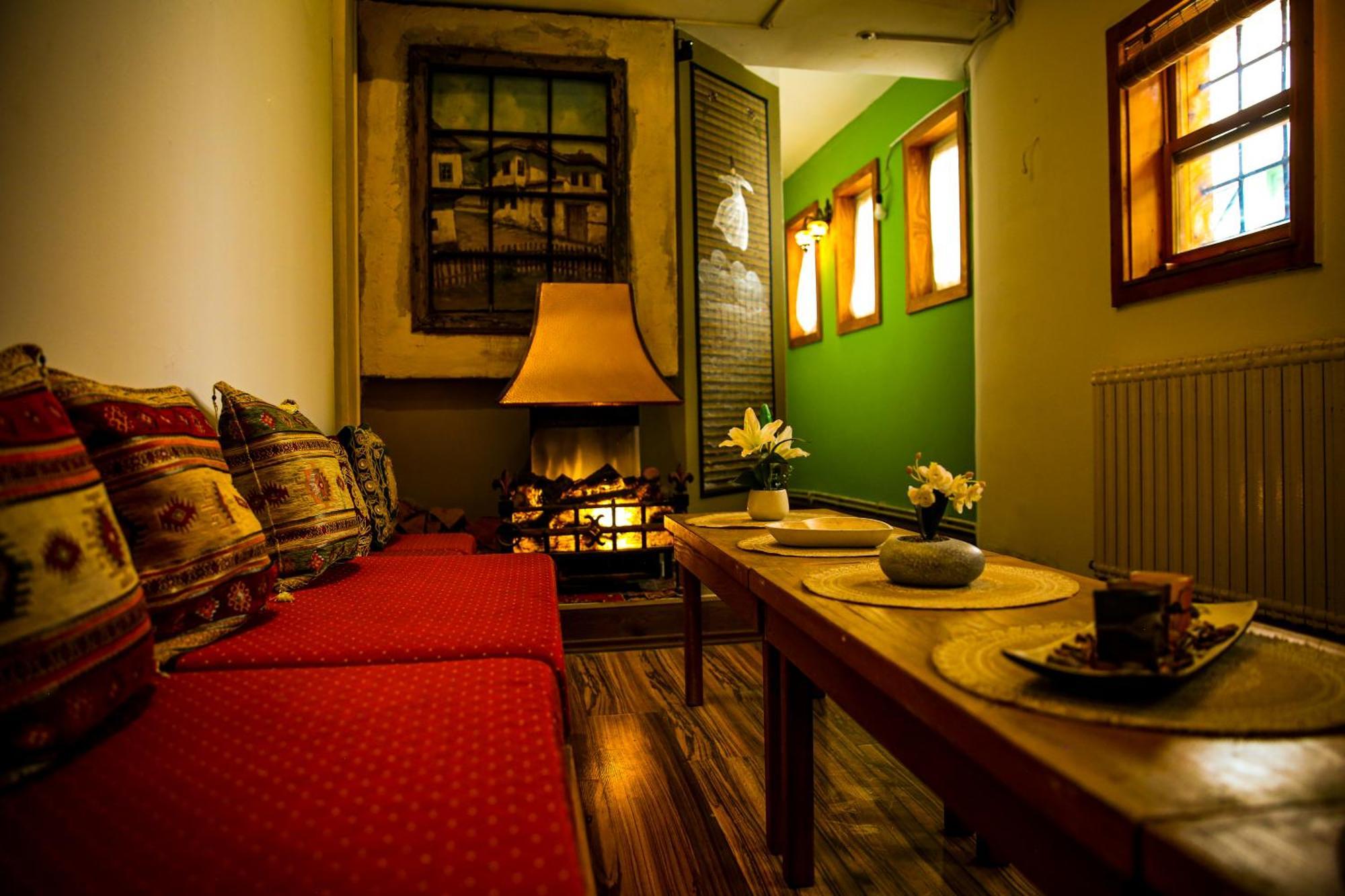 Guesthouse Nia Deluxe Σαράγεβο Εξωτερικό φωτογραφία